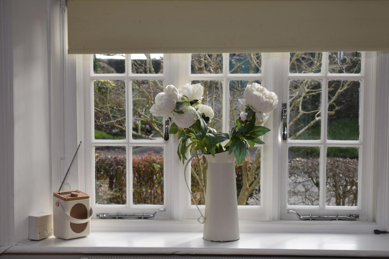 Rose Mullion Cottage Pett Buitenkant foto