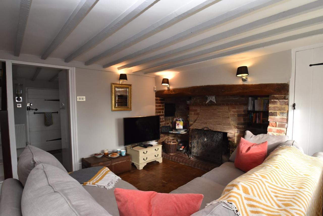 Rose Mullion Cottage Pett Buitenkant foto